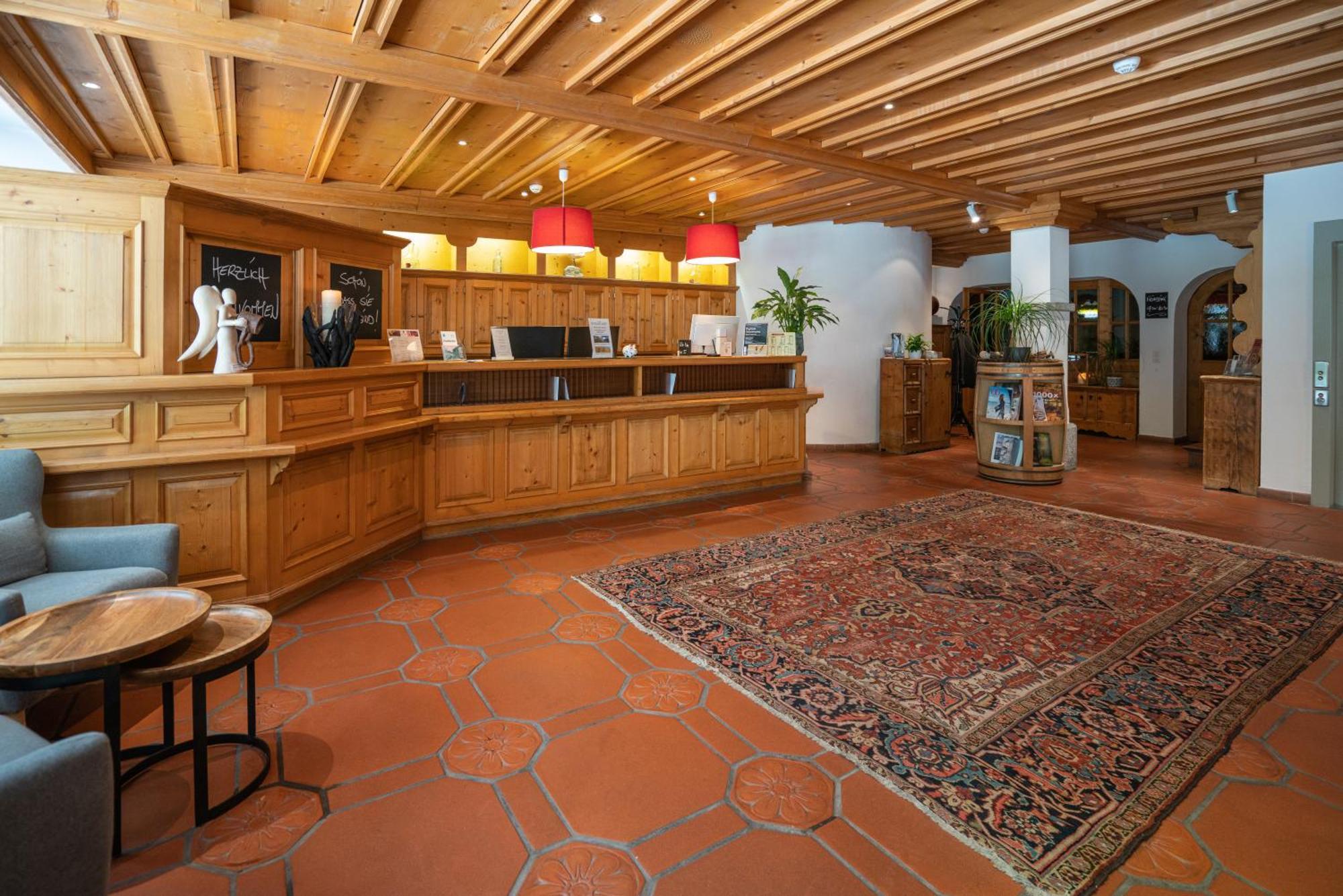 Studio Im Hotel Des Alpes Флимс Екстериор снимка